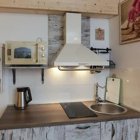 Poesia Apartment